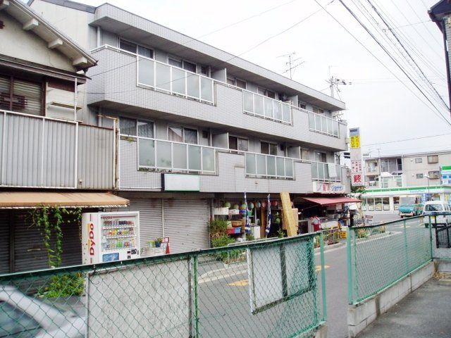 阪急京都線摂津市駅の賃貸物件外観写真