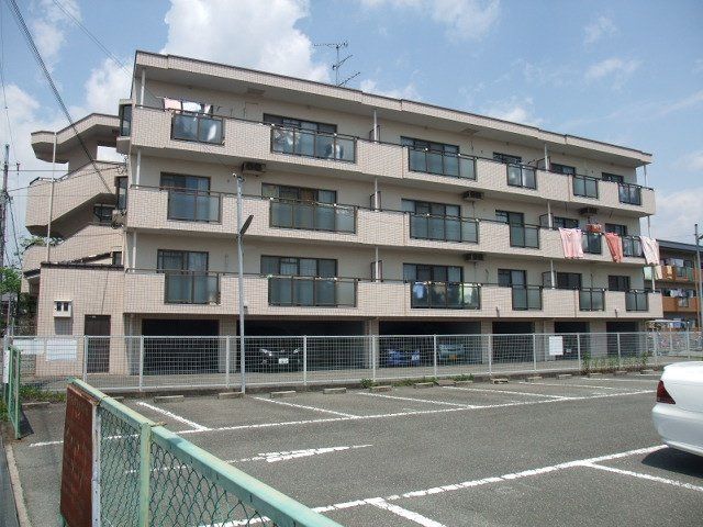 ＪＲ東海道本線（近畿）千里丘駅の賃貸物件外観写真